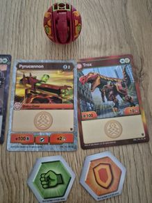 3 bakugan figures