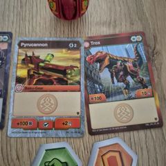 3 bakugan figures