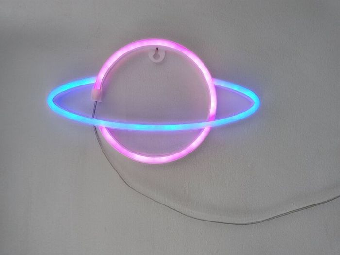 LED Neon Light Saturn