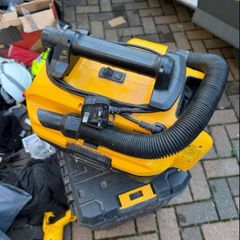 dewalt hoover