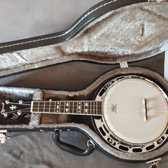 Ozark 2037 Ukulele-Banjo 4 String