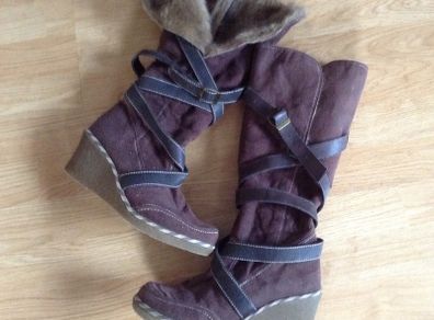 Brown boots