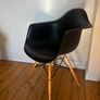 eames style chair Image 3