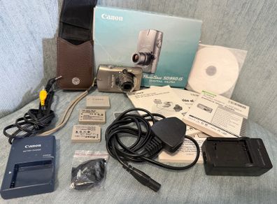 CANON Powershot SD950is 12.1MP digital camera