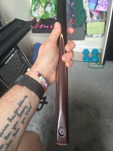 Pool cue