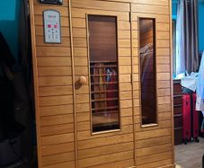 Infrared 2-Person Sauna