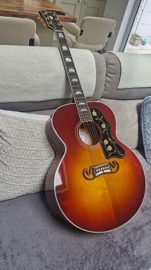 gibson sj200