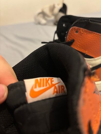 Air Jordan 1 Retro High OG Shattered Backboard
