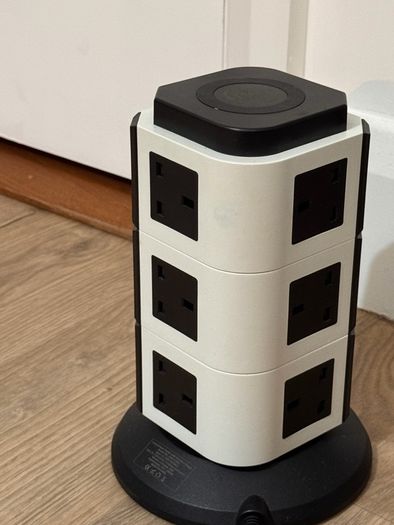 Tower Extension Lead 5m with wireless charger