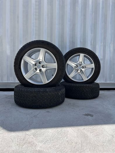 Genuine Land Rover Defender Sport 20" Alloy Wheels - New Tyres