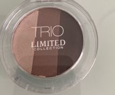 BNWT Trio Eyeshadow