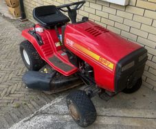 Ride on mower