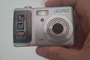 Samsung Digimax D60 6MP digital camera
