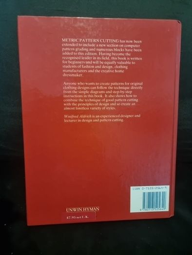 Metric Pattern Cutting (Hardcover)