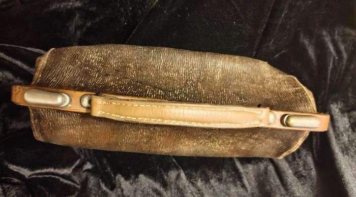 antique Gladstone doctors bag
