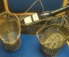 Vintage wire wine holders x3