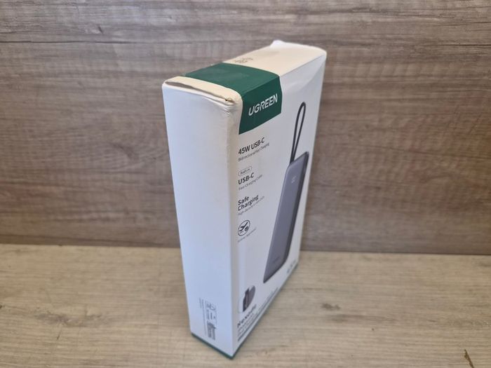 UGREEN 20000mAh 45W Power Bank with Built-in Cable