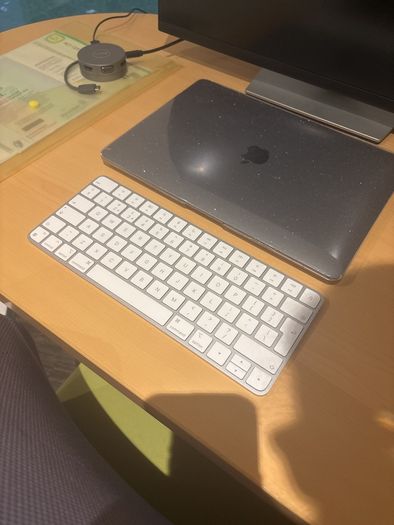 Apple Magic Keyboard