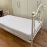 single bed Image 2