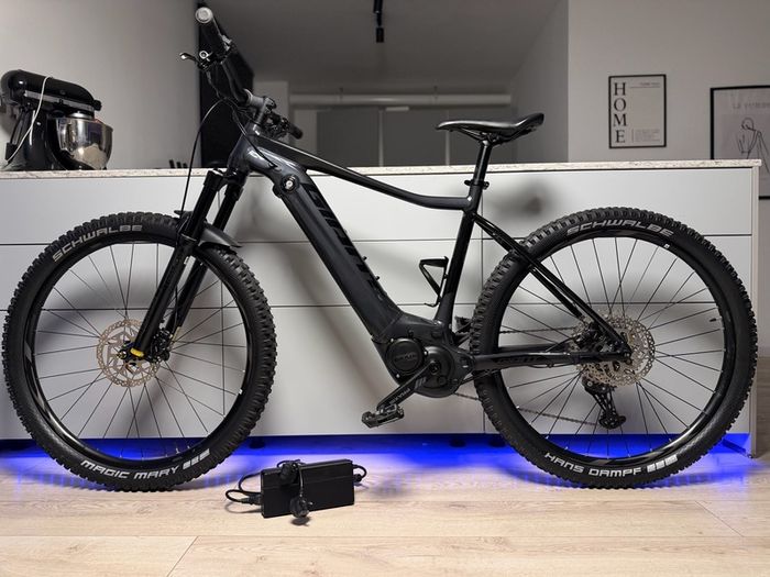GIANT Fathom E+ 2 PRO Electric Hardtail Bike