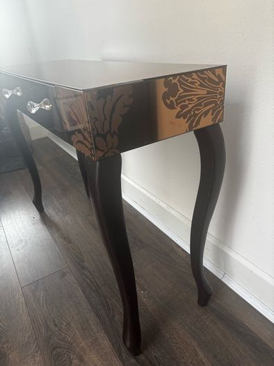 Glass hall table and mirror