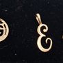 9ct gold pendant Image 4
