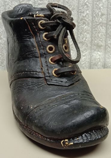 Vintage Irish Brogue / Shoe