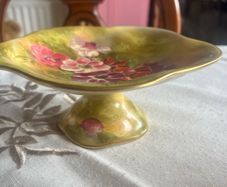 Set of two Royal Winton pedestal dishes