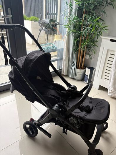 Mamas & Papas Airo travel stroller