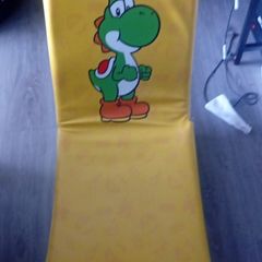 super Mario gaming chair  good condition