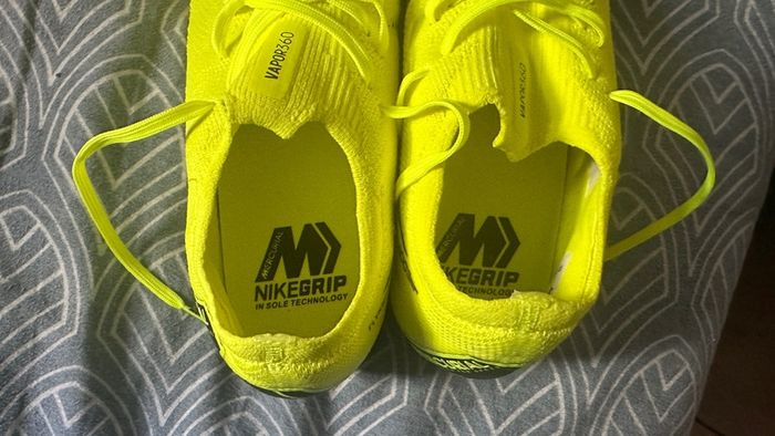 Nike Mercurial Vapor 12 Elite FG (Volt) - Size UK 9 / US 10 (28 cm) - BRAND NEW