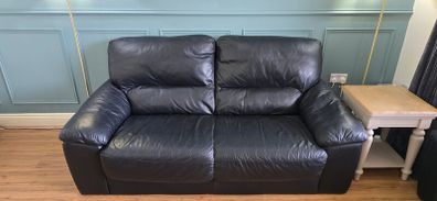 Leather 3 and 2 seater sofa