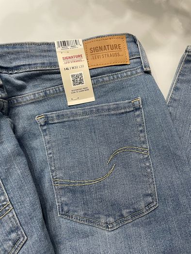 NEW: Womens Levi's Classic Skinny Jeans (W32 L32)