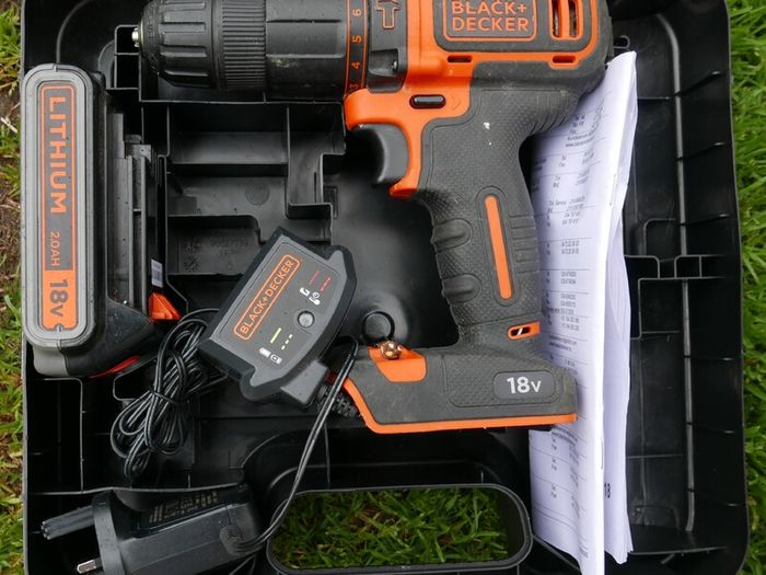 Black+Decker BDCHD18 cordless hammer drill