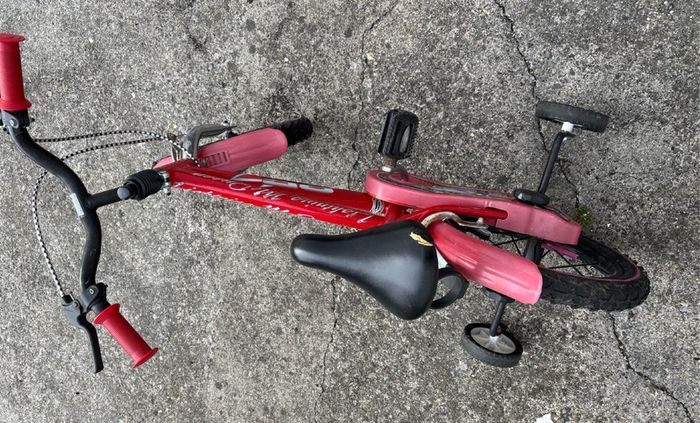bike 14" lightning McQueen