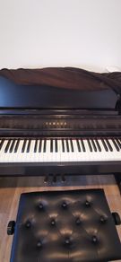 Yamaha Clavinova CLP-645  Piano