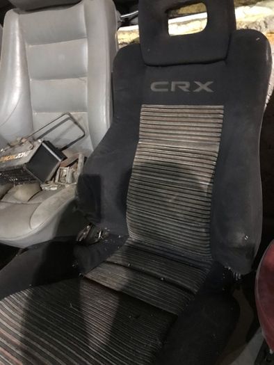 Honda crx front seats
