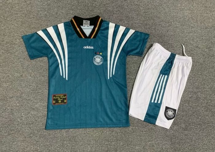 Retro football kits