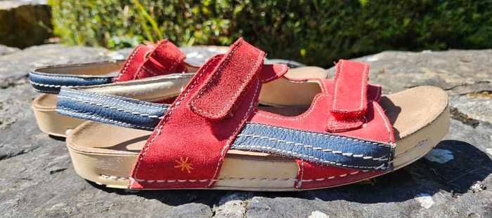 Boys Art Company Sandals size 6/eu39