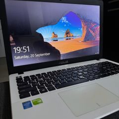 laptop ASUS