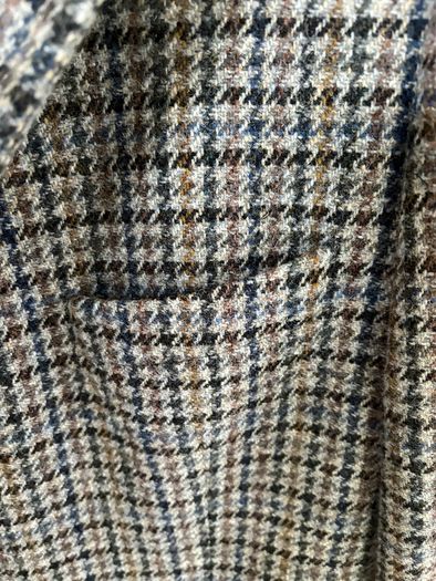 Gents Harris Tweed jacket in a very versatile check colour of grey brown and a little blue IN PERFECT CONDITION