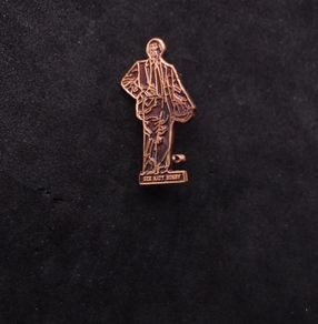 Sir Matt Busby , Legendary Manchester United Manager , Lapel Pin Badge