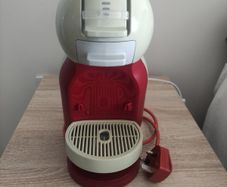 Nescafe DolceGusto Coffee Machine