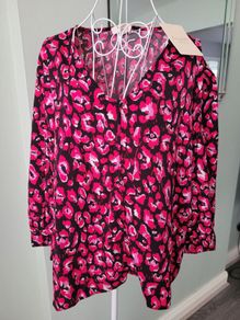 bnwt emily&me blouse