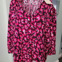 bnwt emily&me blouse