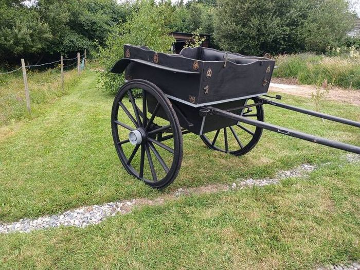 Vintage Pony Trap