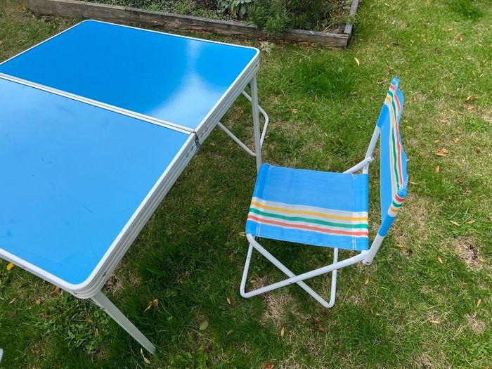 Vintage Stiliac fold up picnic table and chairs