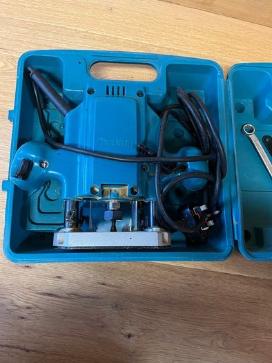 makita router