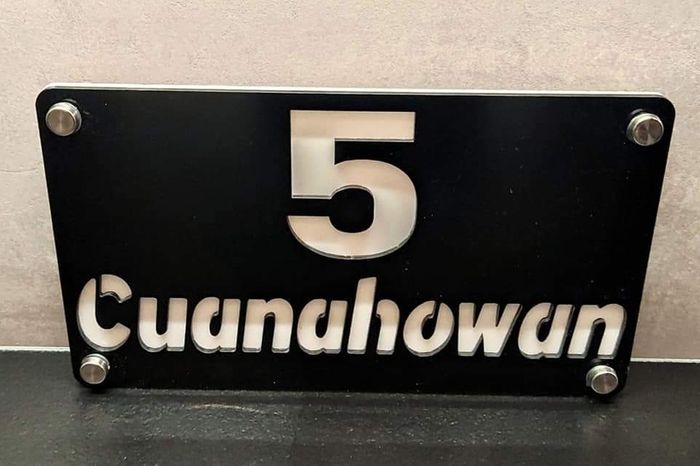 Home sign acrylic