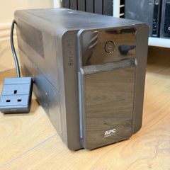 APC Easy UPS 1600VA BVX1600LI - 6 months old, under warranty